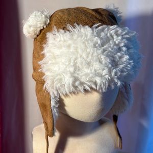 Old Navy trapper hat w/super soft faux fur lining, fuzzy ears, flap up or down